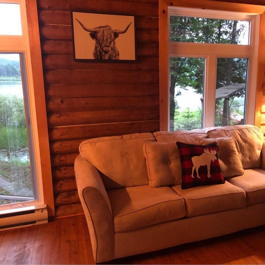 Le Chalet Au Souvenir Bouchette ภายนอก รูปภาพ